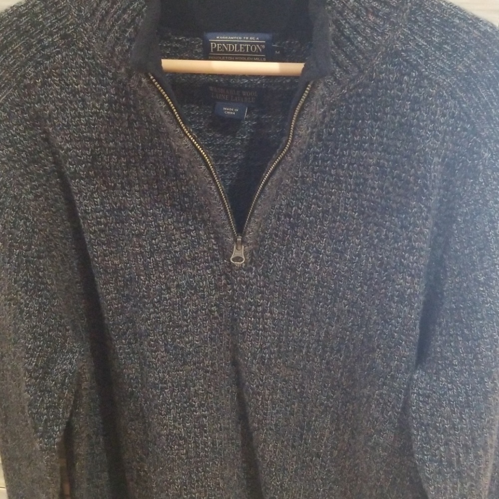 Pendleton wool pull over
